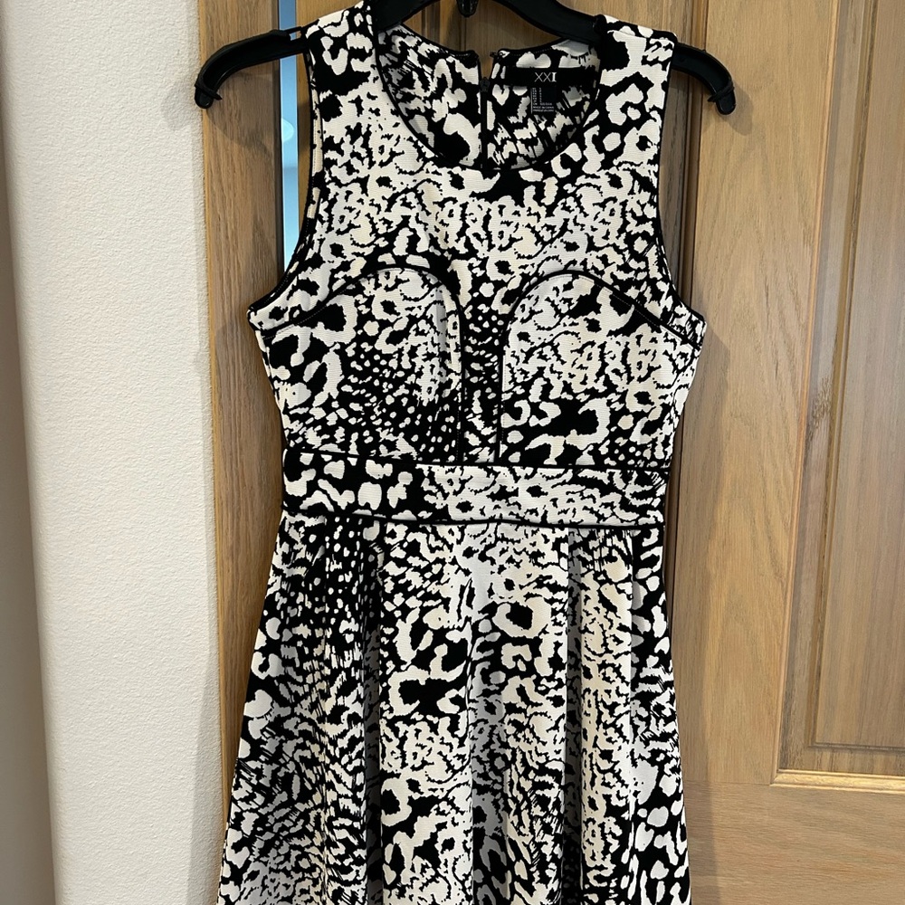 XOXO Black and White Women's Dress